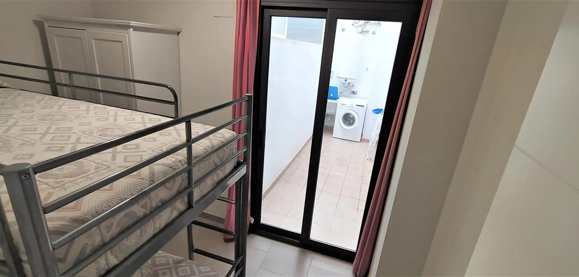 Apartaments Lamoga- Spai Torredembarra