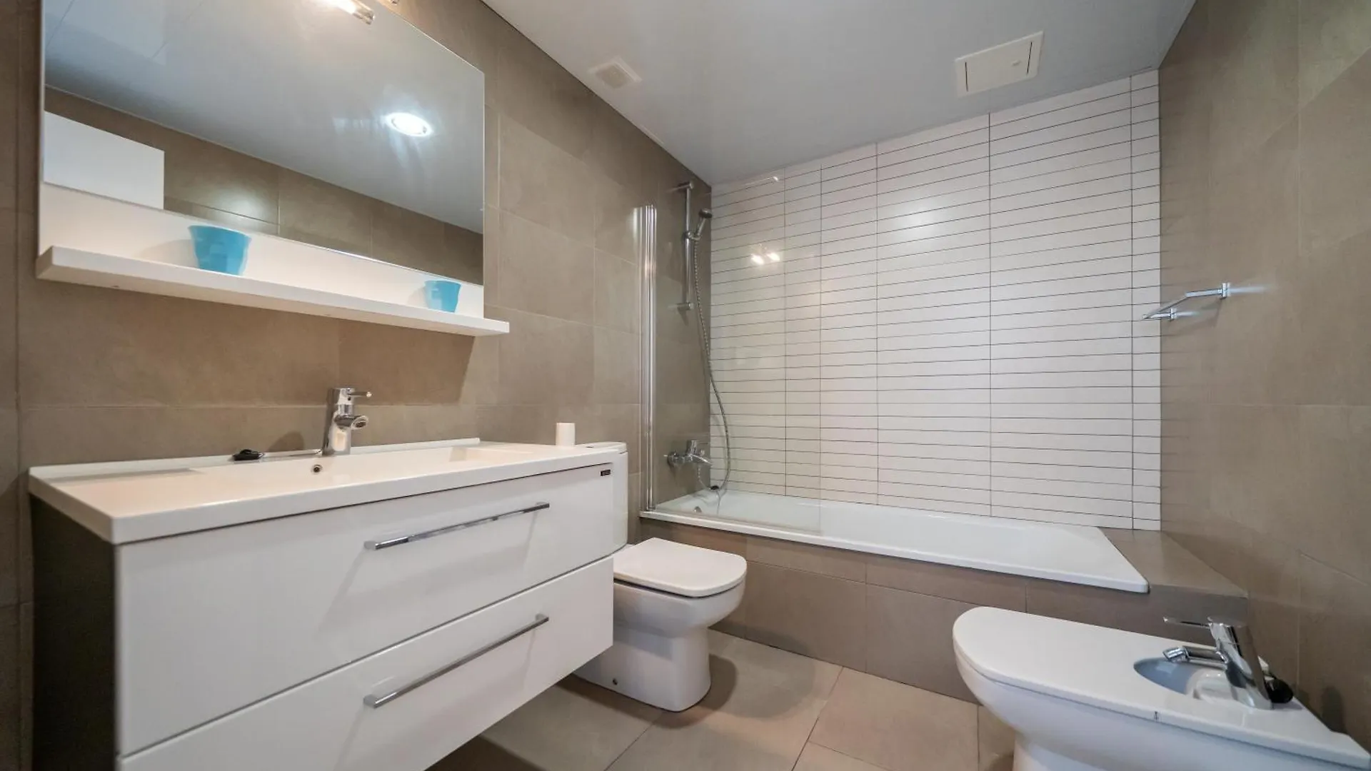 Apartaments Lamoga- Spai Torredembarra 0*,
