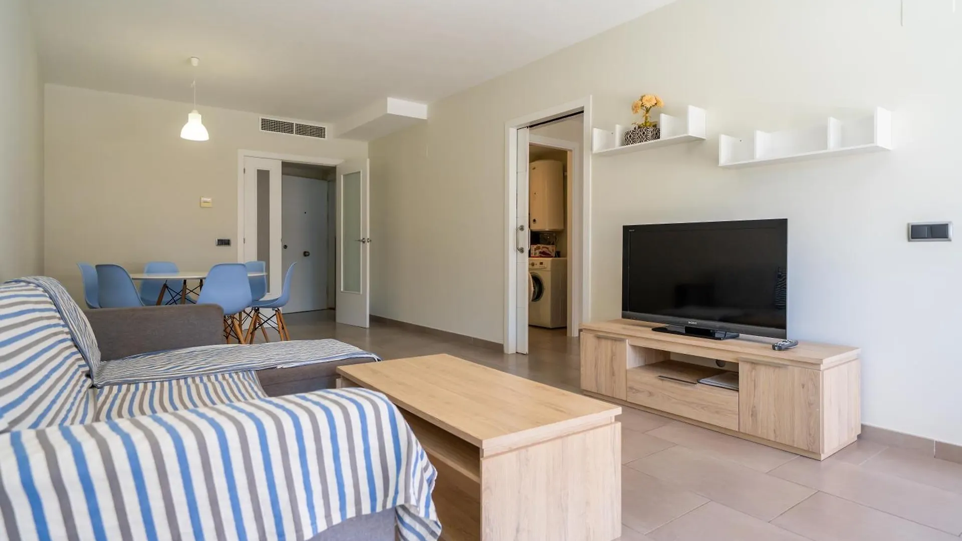 Apartaments Lamoga- Spai Torredembarra España
