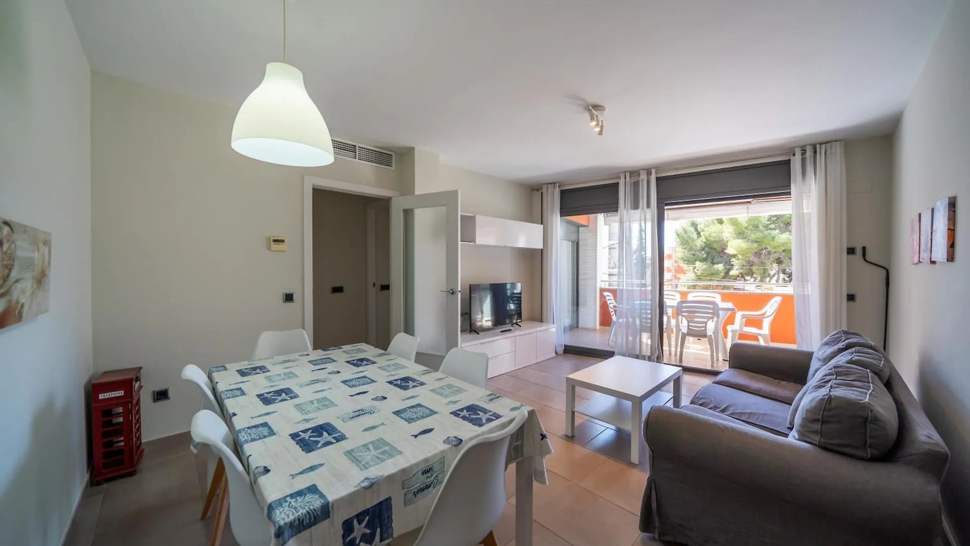 Apartaments Lamoga- Spai Torredembarra 0*,